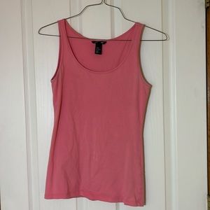 Peach color tank top, size M